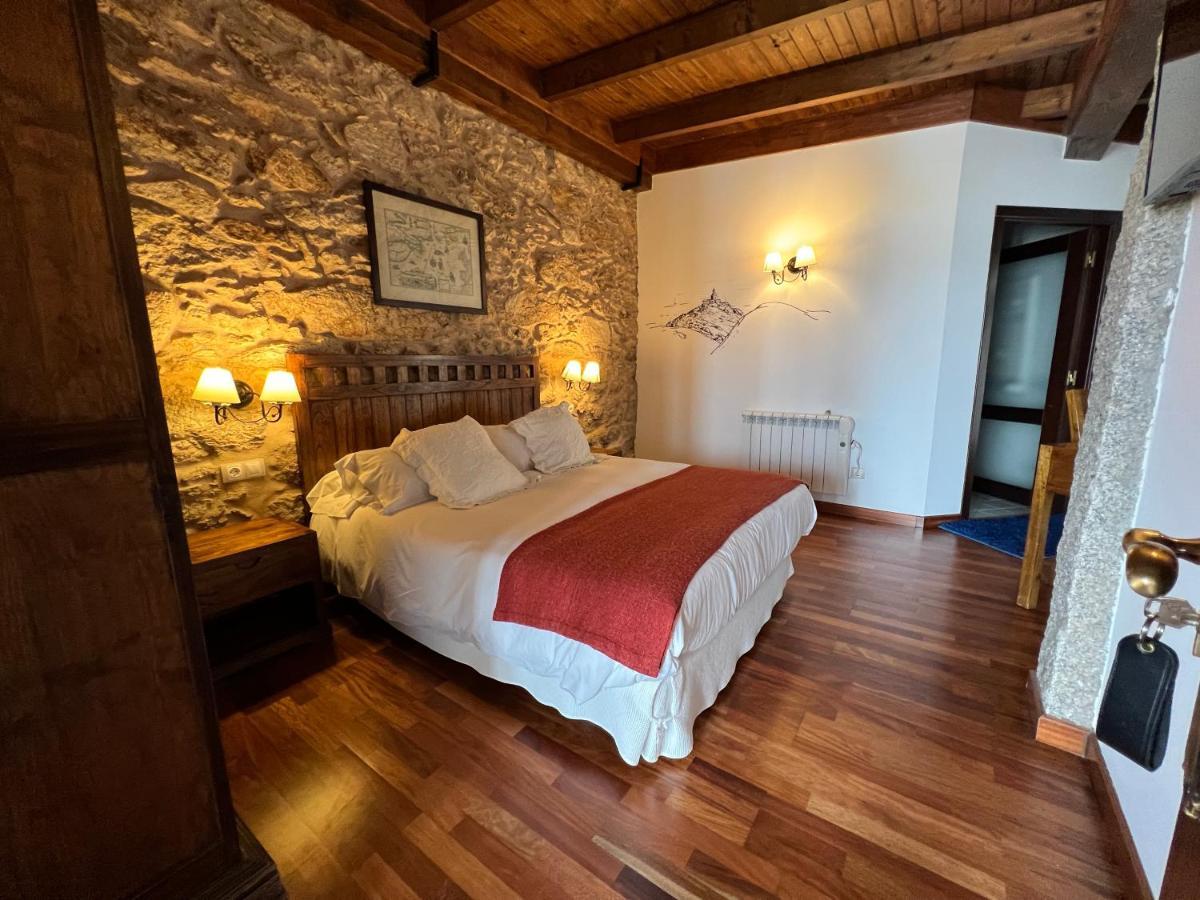 Standard Double Room,1251239389:JPEG